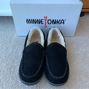 Women’s Minnetonka Tempe Moccasins, Black (Size 8)